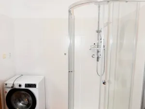 Prodej rodinného domu, Líšťany, V Poustkách, 67 m2