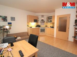 Pronájem bytu 2+kk, Praha, Semická, 44 m2
