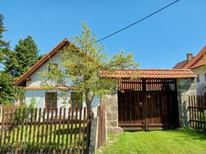 Prodej chalupy, Kamenná - Klementice, 214 m2