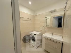 Pronájem bytu 3+kk, Zliv, Bezdrevská, 61 m2