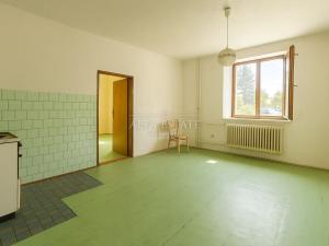 Prodej rodinného domu, Valeč, 160 m2