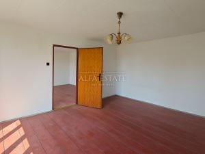 Prodej rodinného domu, Valeč, 160 m2