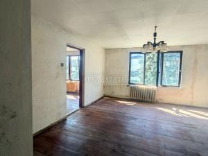 Prodej rodinného domu, Valeč, 160 m2