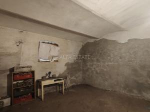 Prodej rodinného domu, Valeč, 160 m2