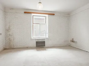 Prodej obchodního prostoru, Polná, Husovo náměstí, 654 m2