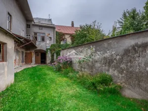 Prodej obchodního prostoru, Polná, Husovo náměstí, 654 m2