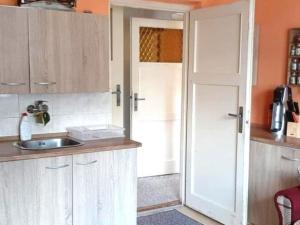 Prodej rodinného domu, Újezd u Svatého Kříže, 105 m2