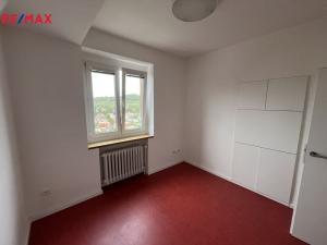 Pronájem bytu 3+kk, Zlín, Věžové domy, 65 m2