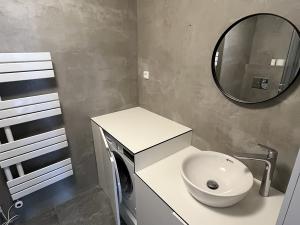 Pronájem bytu 3+kk, Zlín, Věžové domy, 65 m2