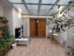 Pronájem obchodního prostoru, Olomouc, Šemberova, 99 m2