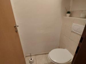 Pronájem obchodního prostoru, Olomouc, Šemberova, 99 m2