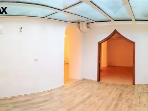 Pronájem obchodního prostoru, Olomouc, Šemberova, 99 m2