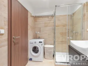 Prodej bytu 2+kk, Praha - Horní Měcholupy, Hornoměcholupská, 49 m2