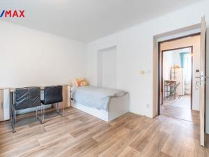 Prodej bytu 3+1, Říčany - Voděrádky, Krabošická, 58 m2