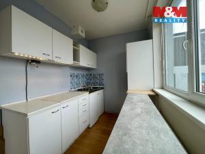 Pronájem bytu 1+kk, Praha - Troja, Hnězdenská, 40 m2