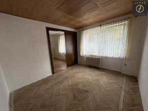 Prodej bytu 2+1, Žatec, Hájkova, 52 m2