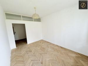 Prodej bytu 2+1, Žatec, Hájkova, 52 m2