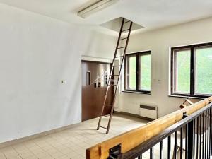 Prodej činžovního domu, Bystré, nám. Na podkově, 899 m2