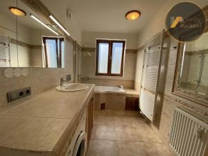 Pronájem bytu 3+kk, Praha - Zbraslav, Elišky Přemyslovny, 76 m2