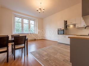 Pronájem bytu 4+kk, Praha, 91 m2