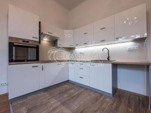 Pronájem bytu 4+kk, Praha, 91 m2