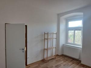 Pronájem bytu 2+kk, Štoky, 48 m2