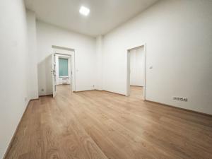 Pronájem bytu 2+1, Praha - Žižkov, Jeronýmova, 55 m2
