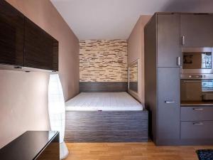 Prodej bytu 1+kk, Praha - Kyje, Pelušková, 44 m2