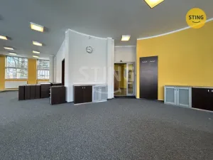 Pronájem kanceláře, Karviná, Karola Śliwky, 830 m2