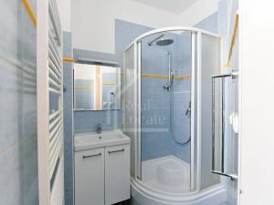 Pronájem bytu 3+1, Praha - Staré Město, Masná, 80 m2