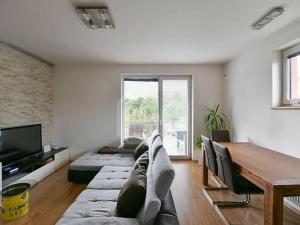 Pronájem bytu 3+kk, Praha - Háje, Jurkovičova, 88 m2