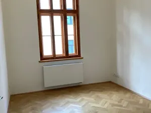 Pronájem bytu 2+1, Praha - Žižkov, Vlkova, 80 m2