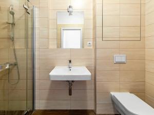 Pronájem bytu 1+kk, Praha - Karlín, U Mlýnského kanálu, 34 m2