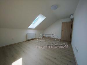 Pronájem bytu 1+1, České Budějovice, Fráni Šrámka, 59 m2