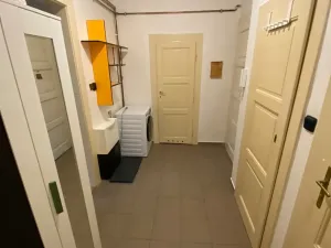 Pronájem bytu 2+1, Praha - Žižkov, Zelenky-Hajského, 53 m2