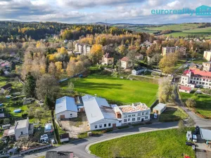 Prodej výrobních prostor, Plesná, Dlouhá, 2031 m2