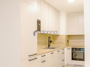 Pronájem bytu 2+kk, Praha, Poděbradská, 59 m2