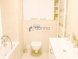 Pronájem bytu 2+kk, Praha, Poděbradská, 59 m2