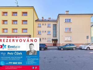Prodej bytu 2+1, Trutnov - Střední Předměstí, Jiráskovo náměstí, 69 m2