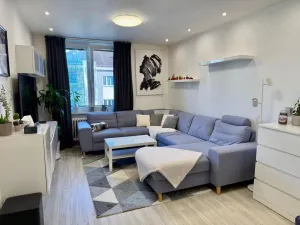 Pronájem bytu 2+1, Hradec Králové - Pražské Předměstí, U Koruny, 68 m2