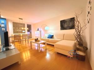 Pronájem bytu 1+kk, Praha - Střížkov, Habartická, 32 m2