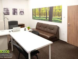 Pronájem kanceláře, Uherské Hradiště, Svatojiřské nábřeží, 21 m2