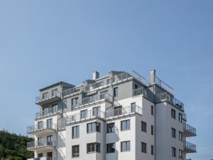 Prodej bytu 1+kk, Karlovy Vary, Šumavská, 56 m2