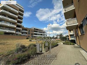 Pronájem bytu 1+kk, Praha - Kamýk, Kramperova, 31 m2