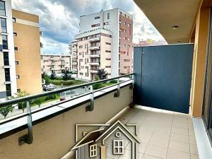 Pronájem bytu 1+kk, Praha - Kamýk, Kramperova, 31 m2