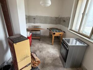 Prodej pozemku pro bydlení, Lišany, 2081 m2