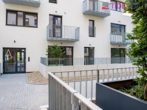 Pronájem bytu 3+kk, Praha, Štěchovická, 130 m2