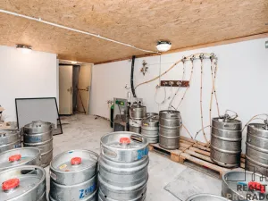 Prodej restaurace, Hodonín, Brandlova, 500 m2