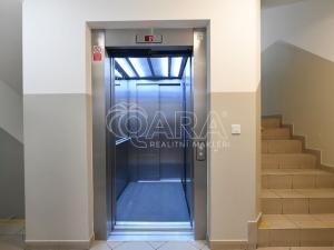 Pronájem bytu 2+kk, Praha - Libeň, Kovanecká, 62 m2
