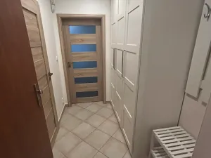 Pronájem bytu 1+kk, Praha - Záběhlice, Mattioliho, 31 m2
